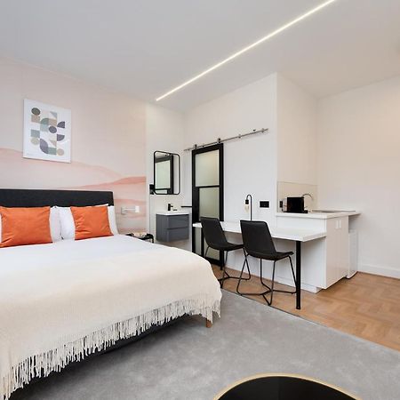 D8 House Daire Londra Dış mekan fotoğraf