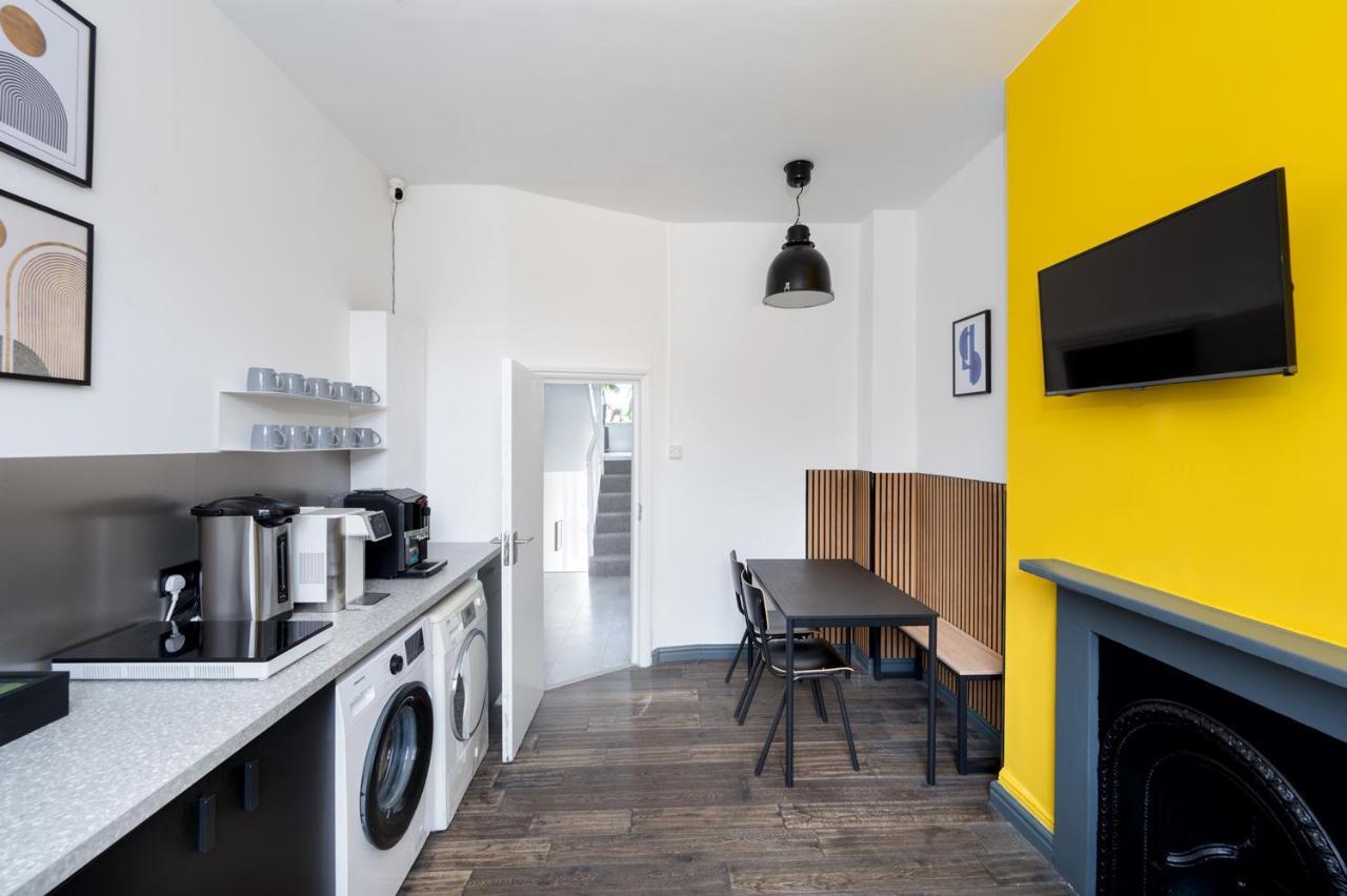 D8 House Daire Londra Dış mekan fotoğraf